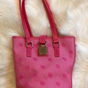 Dooney & Bourke Bucket Purse/Handbag